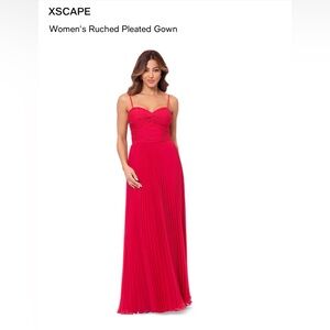 Xscape Women's Ruched Pleated Gown